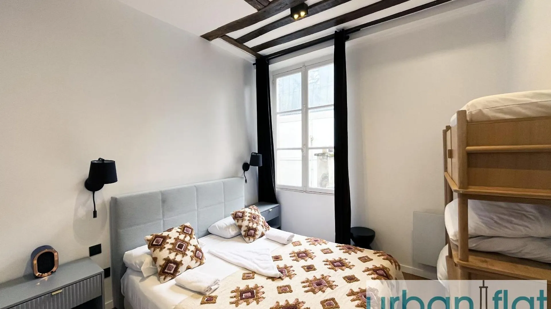 Urban Flat 108 - Classic Parisian 4 Bdr Flat Apartament