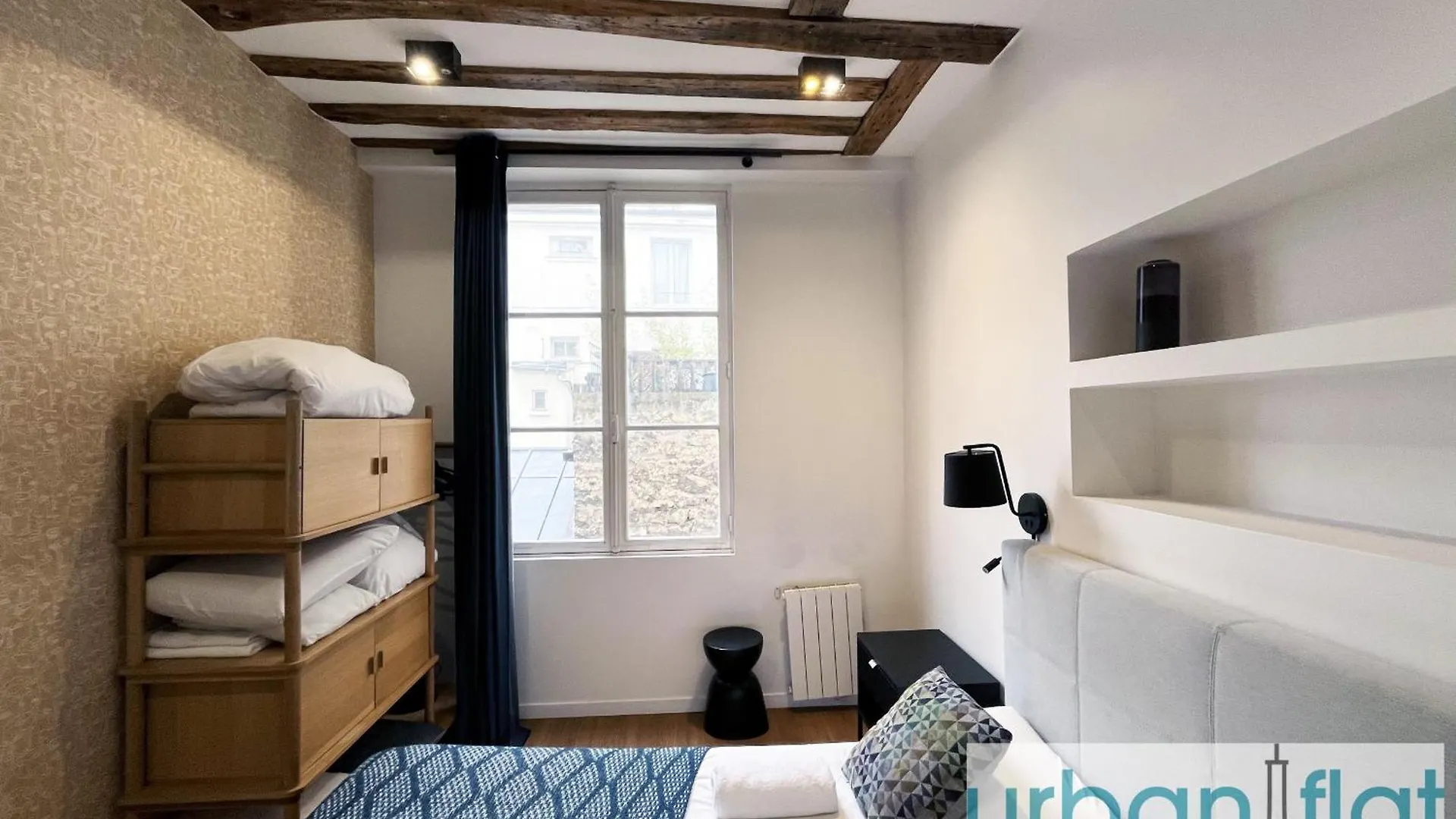 Apartment Urban Flat 108 - Classic Parisian 4 Bdr Flat