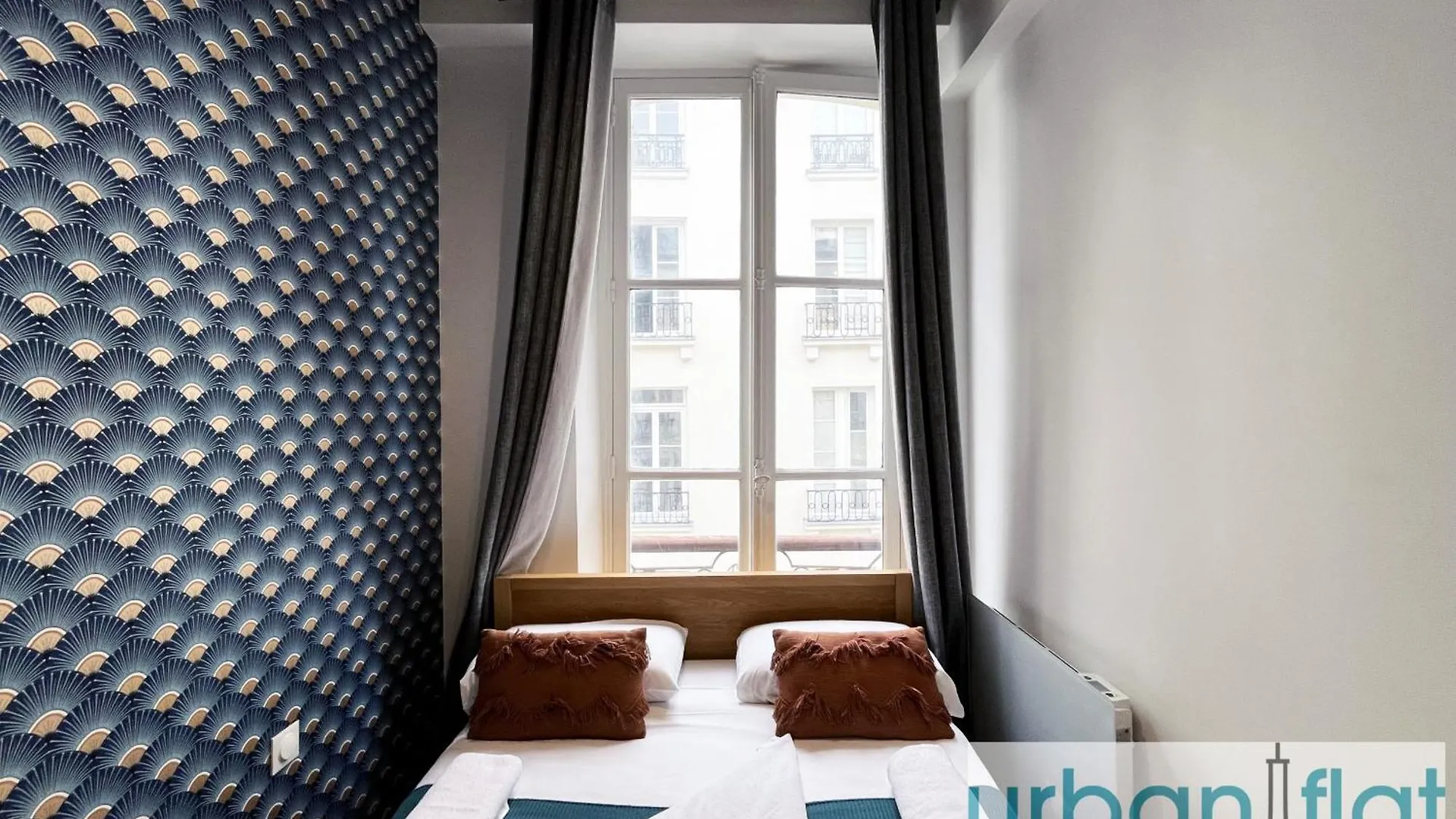 Apartment Urban Flat 108 - Classic Parisian 4 Bdr Flat *